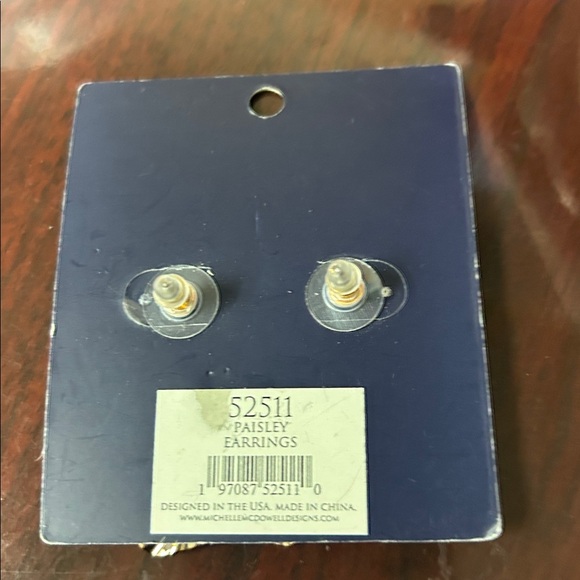 Michelle McDowell Gold Leaf Earrings - Picture 2 of 2